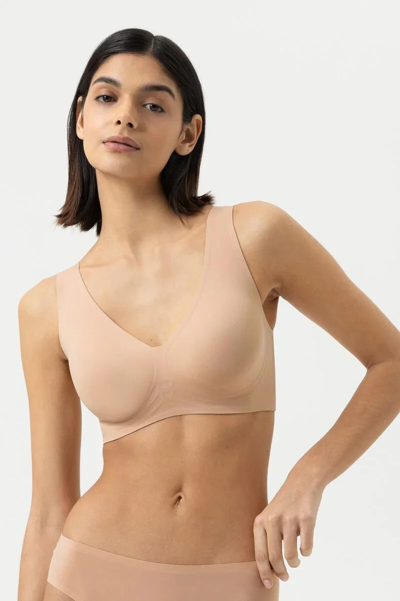 Onzichtbare bh-top zonder beugel met brede bandjes 1150031 376 cream tan