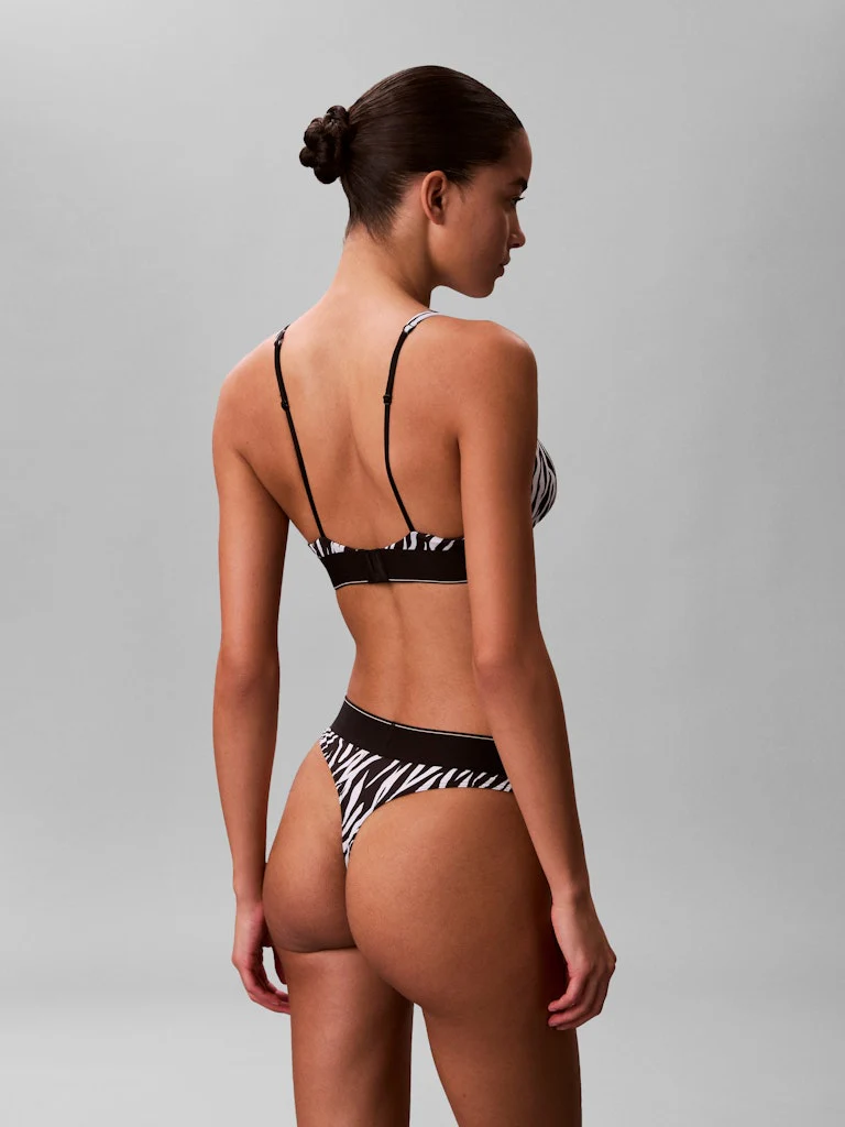 String LV00QF8813 Y3D Tiger Black - Image 2